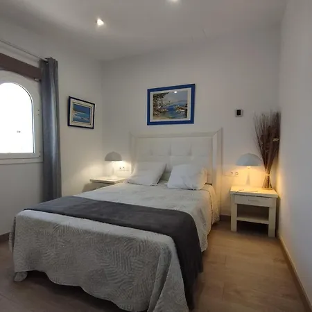 Atico Rhodes Playa Appartement Roses